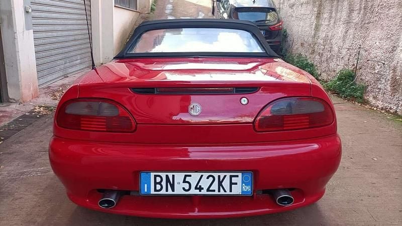Usata MG F 120 CV (88 kW) 2000 Cabrio