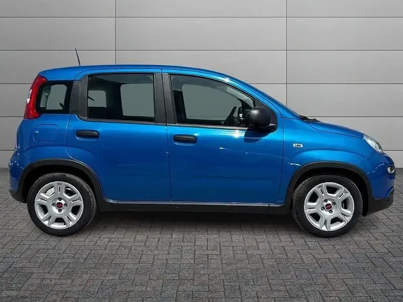 Begagnad Fiat Panda S 69 HK (50 kW) 2024 Blå Halvkombi