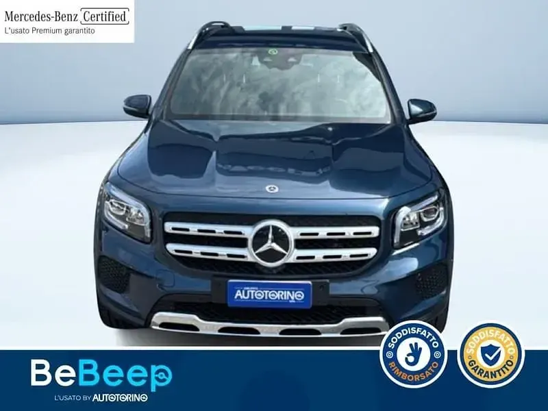 Usata Mercedes GLB200 150 CV (110 kW) 2021 Blu metallizzato SUV