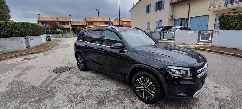 Usata Mercedes GLB180 Business 116 CV (85 kW) 2023 SUV
