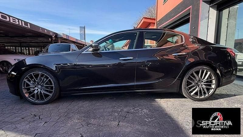 Usata Maserati Ghibli 275 CV (202 kW) 2013 Nero Berlina