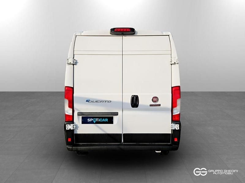 Usata Fiat E-Ducato 89 kW (122 CV) 2023 Bianco ducato Berlina