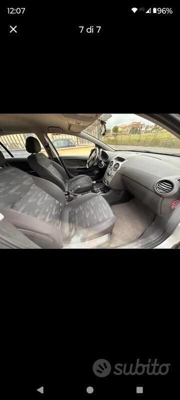 Usata Opel Corsa 45 CV (33 kW) 2012 Grigio Utilitaria