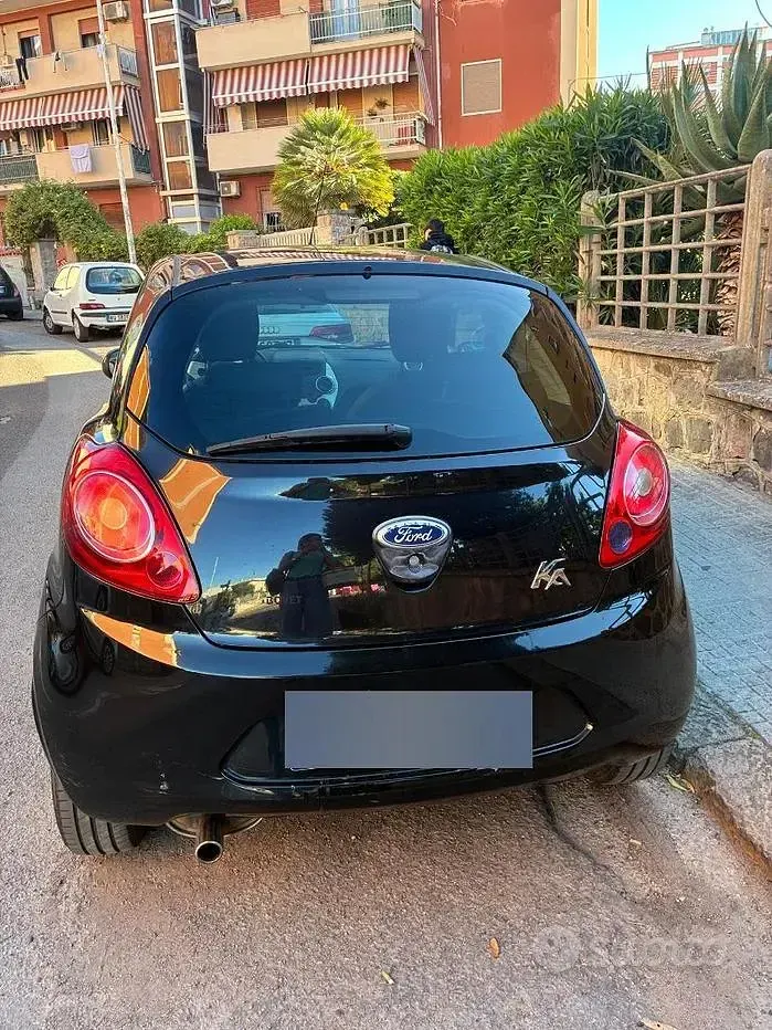 Usata Ford Ka 69 CV (50 kW) 2011 Nero Utilitaria