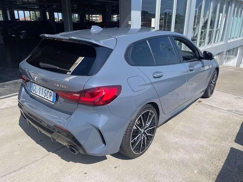 Usata BMW M135 306 CV (225 kW) 2022 Grigio Utilitaria