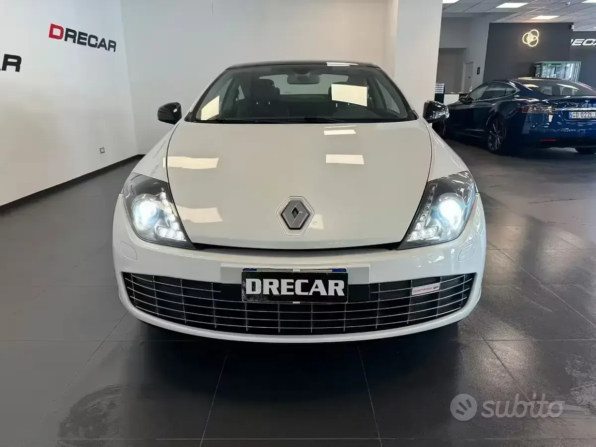 Usata Renault Laguna Coupé 173 CV (127 kW) 2012 Bianco Coupé