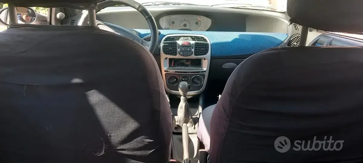Usata Lancia Ypsilon 54 CV (39 kW) 2000 Grigio Utilitaria