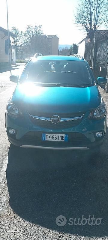 Usata Opel Karl 75 CV (55 kW) 2019 Blu Utilitaria