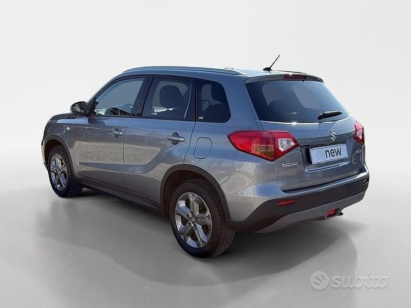 Usata Suzuki Vitara Cool 120 CV (88 kW) 2018 Grigio SUV