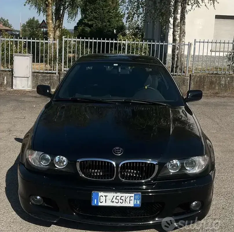 Usata BMW 320 Efficient Dynamics 150 CV (110 kW) 2005 Nero Coupé