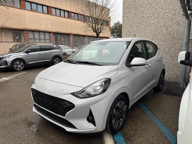 Nuova Hyundai i10 63 CV (46 kW) 2025 Grigio metallizzato Utilitaria