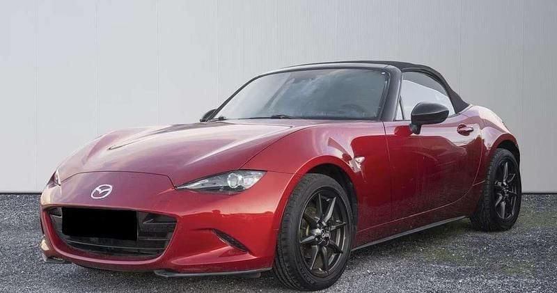 Usata Mazda MX5 Sports-Line 131 CV (96 kW) 2017 Rosso Cabrio