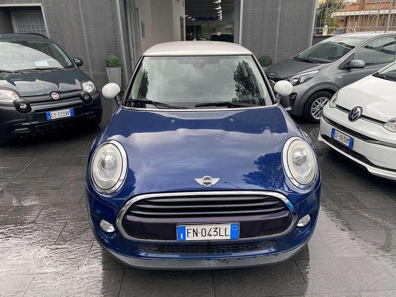 Usata Mini Cooper D 116 CV (85 kW) 2018 Blu Utilitaria