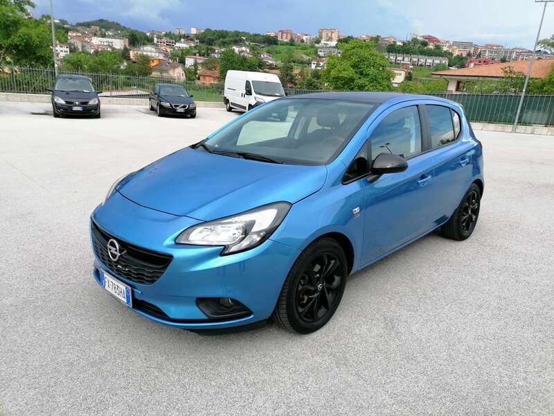 Usato 2019 Opel Corsa 1.2 Benzin 69 CV (9.999 €)
