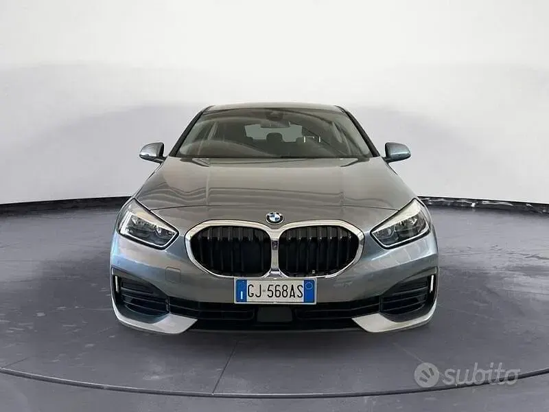 Usata BMW 116 Advantage 116 CV (85 kW) 2022 Grigio Utilitaria