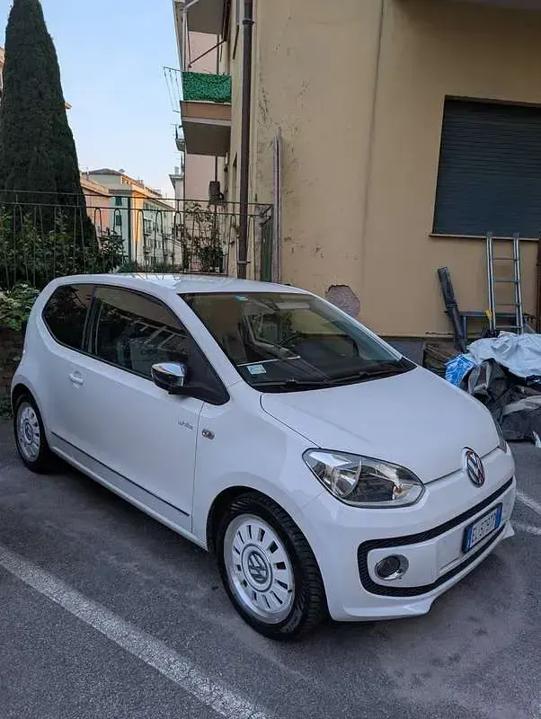 Usata VW up! 75 CV (55 kW) 2012 Bianco Utilitaria