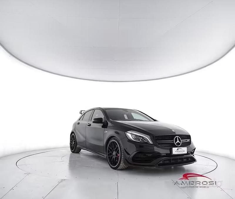 Usata Mercedes A45 AMG AMG 381 CV (280 kW) 2016 Nero Utilitaria