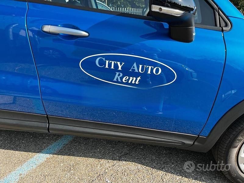 Usata Fiat 500X Club 95 CV (69 kW) 2023 Azzurro metallizzato SUV
