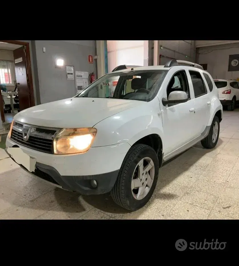 Usata Dacia Duster 110 CV (80 kW) 2013 Bianco SUV