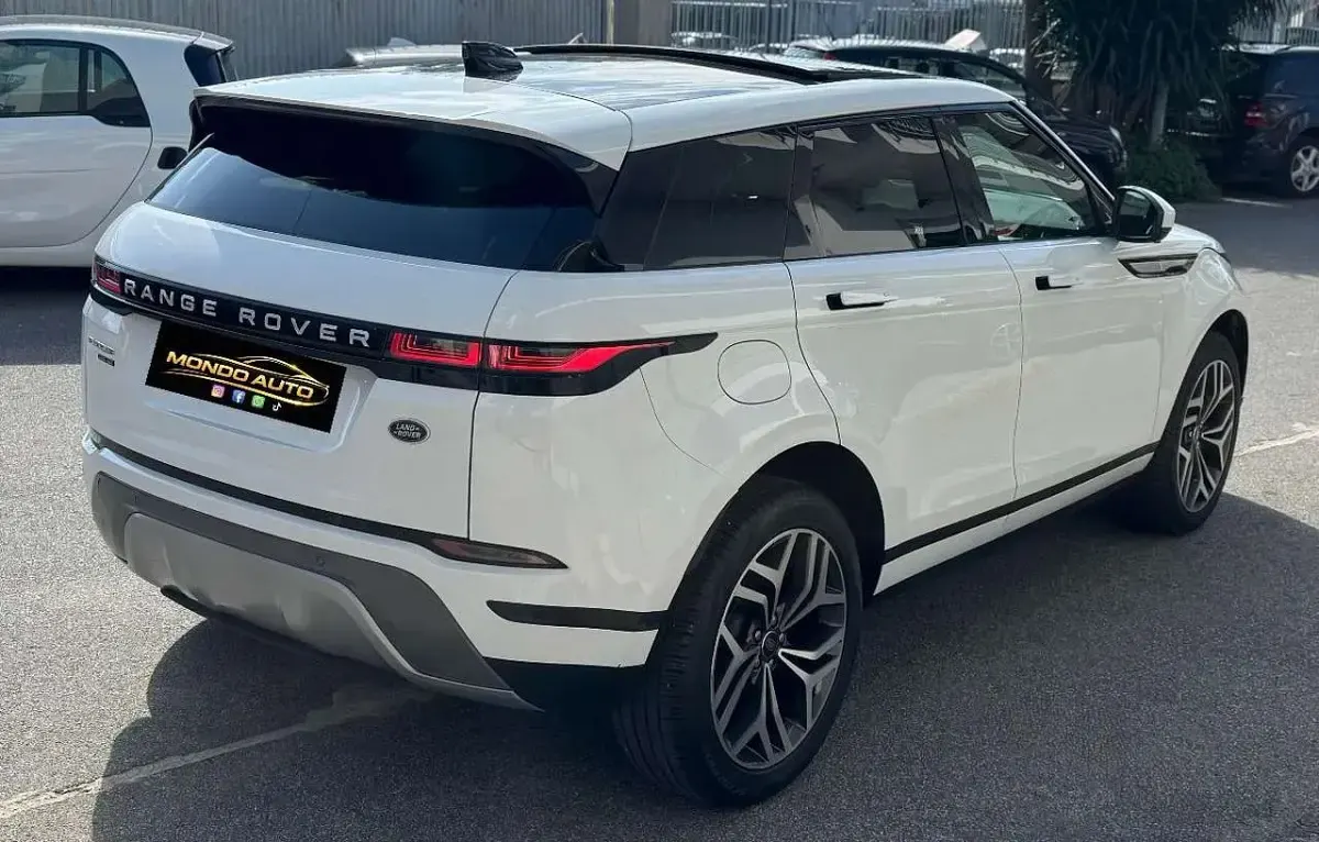 Usata Land Rover Range Rover evoque Dynamic 179 CV (131 kW) 2019 Bianco SUV