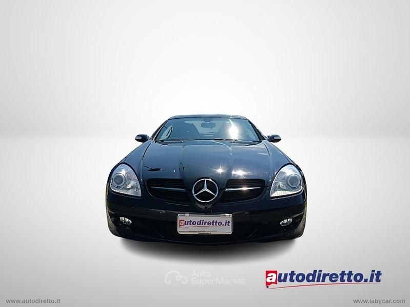 Usata Mercedes SLK200 163 CV (119 kW) 2007 Nero Cabrio