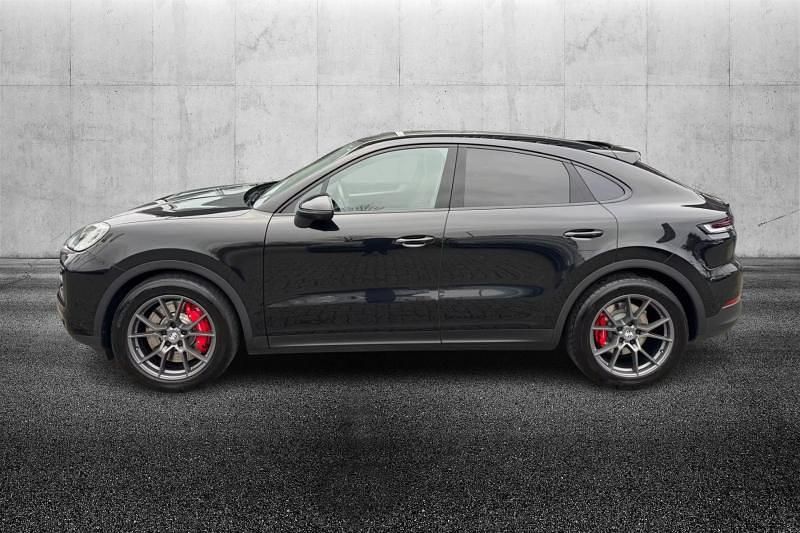 Usata Porsche Cayenne 475 CV (349 kW) 2025 Nero metallizzato SUV