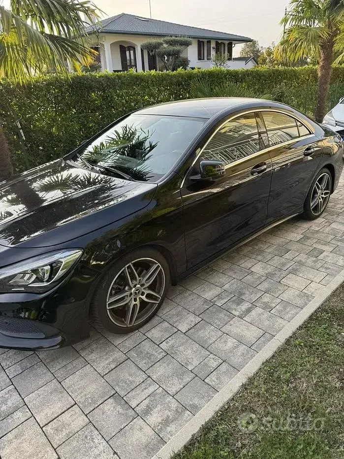 Usata Mercedes CLA220 Premium 170 CV (125 kW) 2018 Nero Coupé