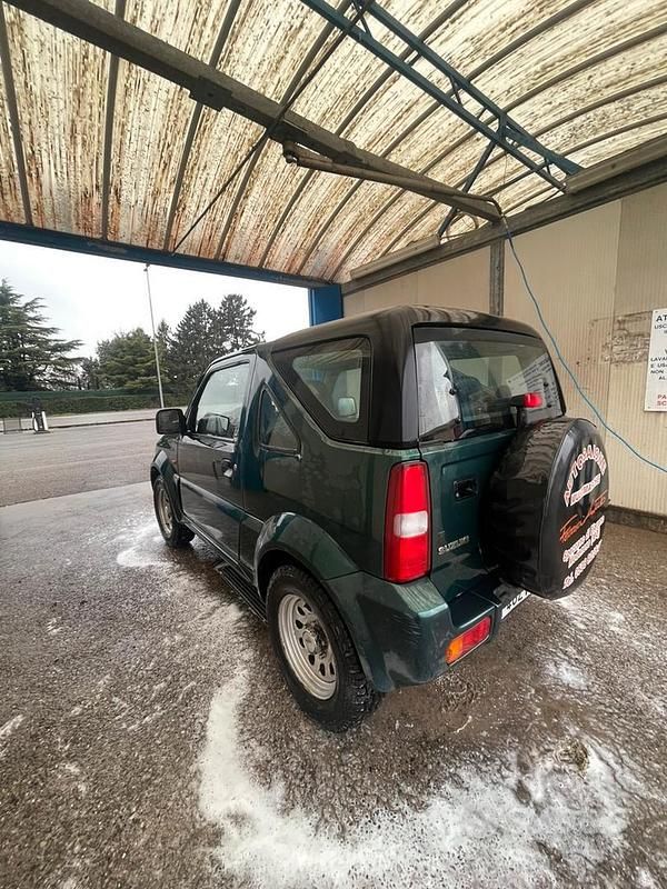 Usata Suzuki Jimny 80 CV (58 kW) 2000 Verde SUV