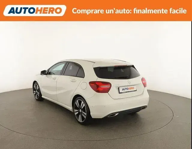 Usata Mercedes A200 136 CV (100 kW) 2017 Bianco Utilitaria
