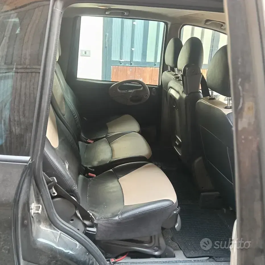 Usata Fiat Multipla 103 CV (75 kW) 2006 Nero Monovolume