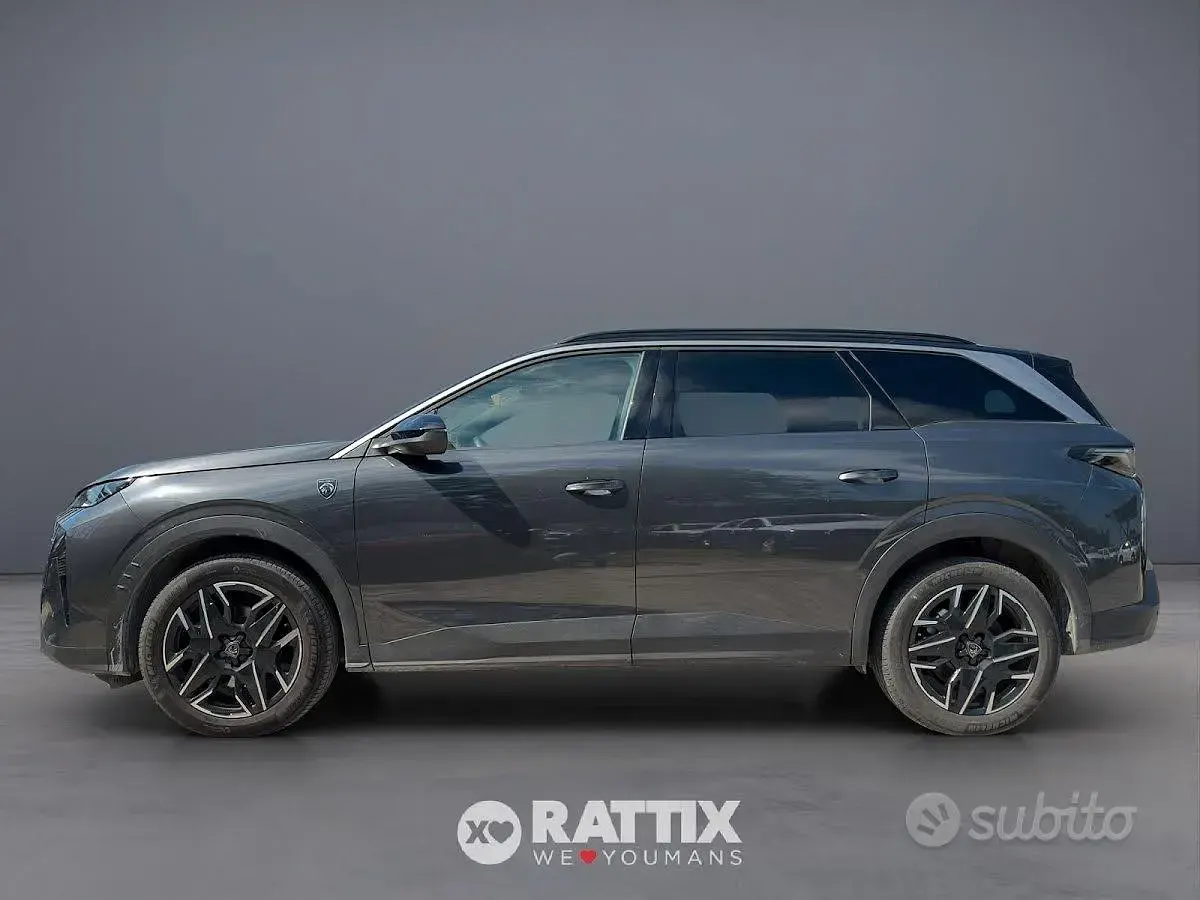 Usata Peugeot 5008 GTi 145 CV (106 kW) 2025 Grigio SUV
