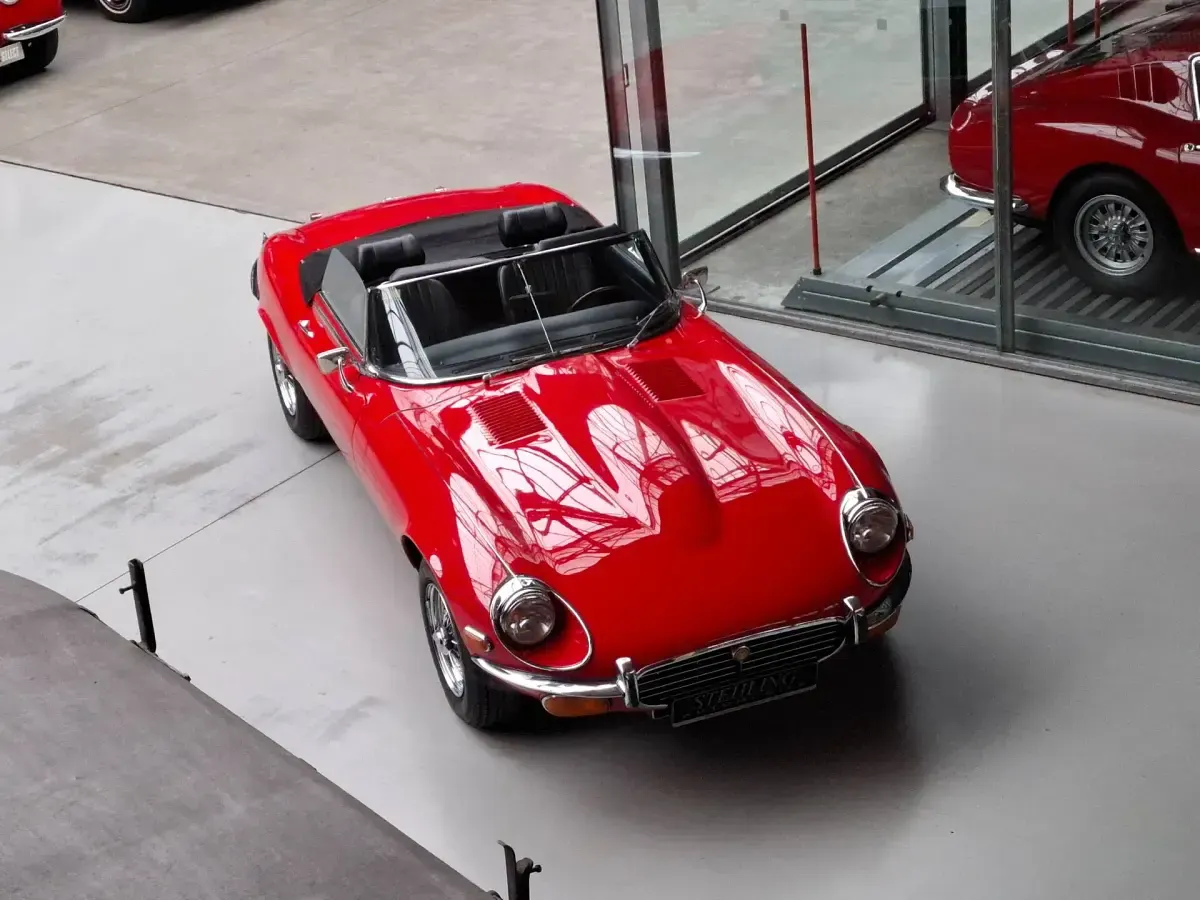Usata Jaguar E-Type 268 CV (197 kW) 1973 Rosso Cabrio