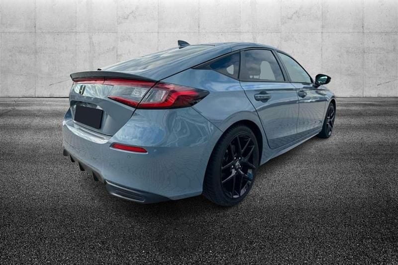 Usata Honda Civic Elegance 184 CV (135 kW) 2024 Grigio Berlina