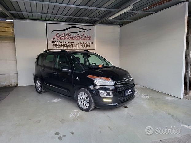 Usata 2013 Citroën C3 Picasso Exclusive Monovolume | 7499 € (Cara) - Immagine 1/4