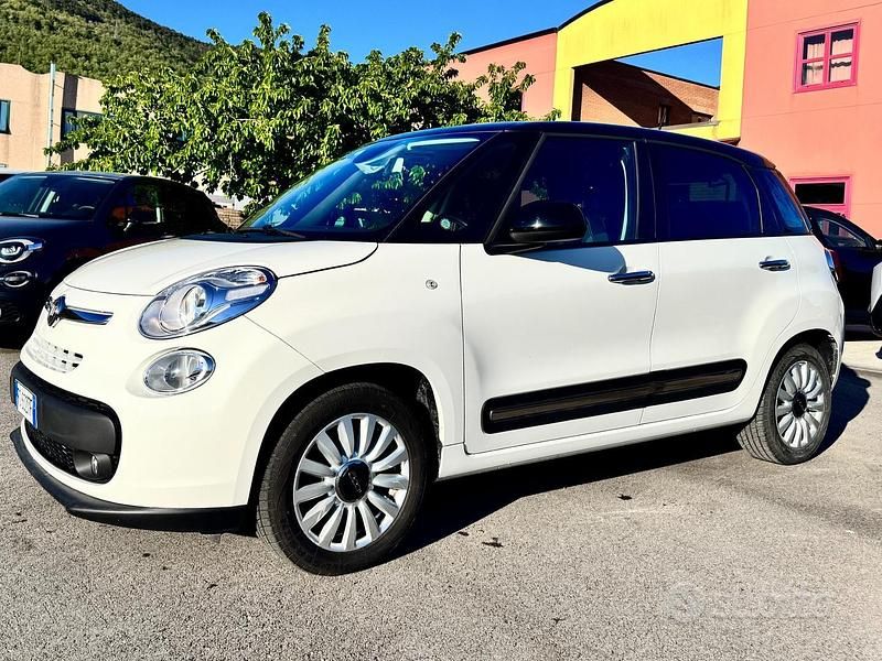 Usata Fiat 500L Business 95 CV (69 kW) 2016 Bianco Monovolume