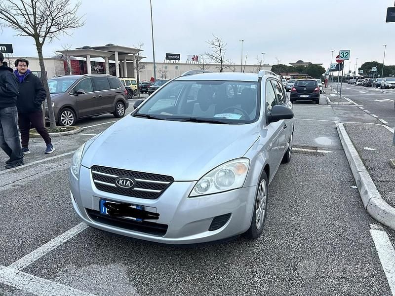 Usata Kia Ceed 2007 Grigio Utilitaria