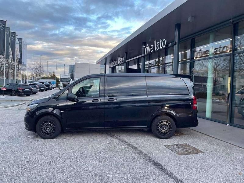 Usata Mercedes Vito 163 CV (119 kW) 2021 Nero ossidania Furgone
