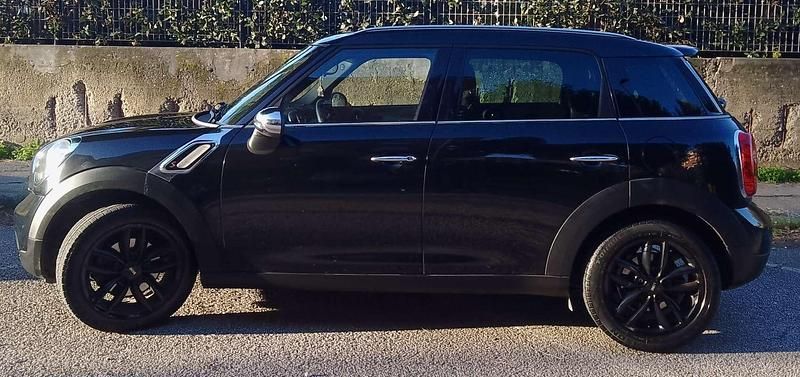 Usata Mini Cooper D Countryman 111 CV (81 kW) 2012 Nero SUV
