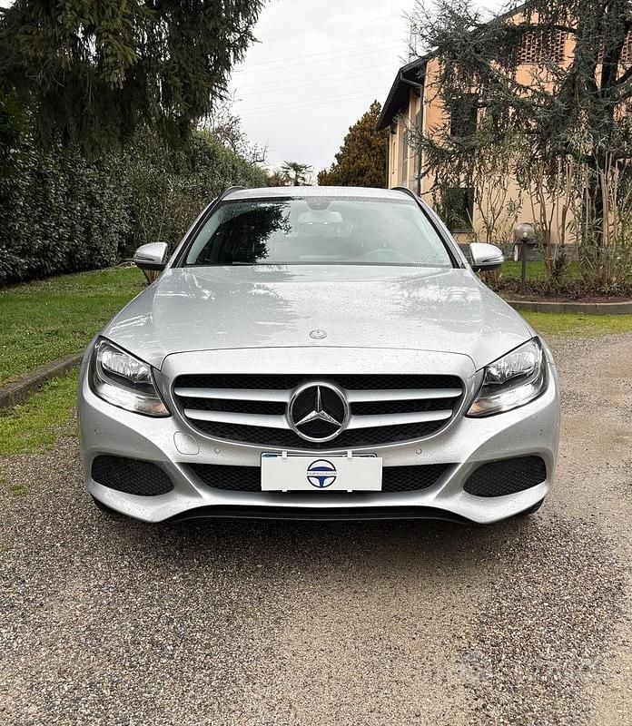 Usata Mercedes C200 Executive 136 CV (100 kW) 2016 Grigio Station wagon