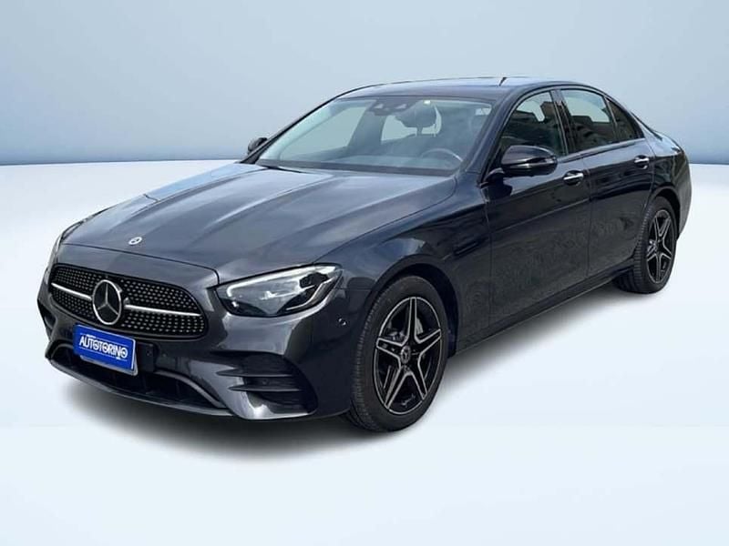Usata Mercedes E300 Premium Plus 211 CV (155 kW) 2022 Grigio Berlina