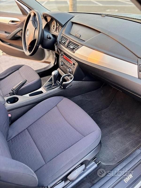 Usata BMW X1 177 CV (130 kW) 2009 Marrone SUV