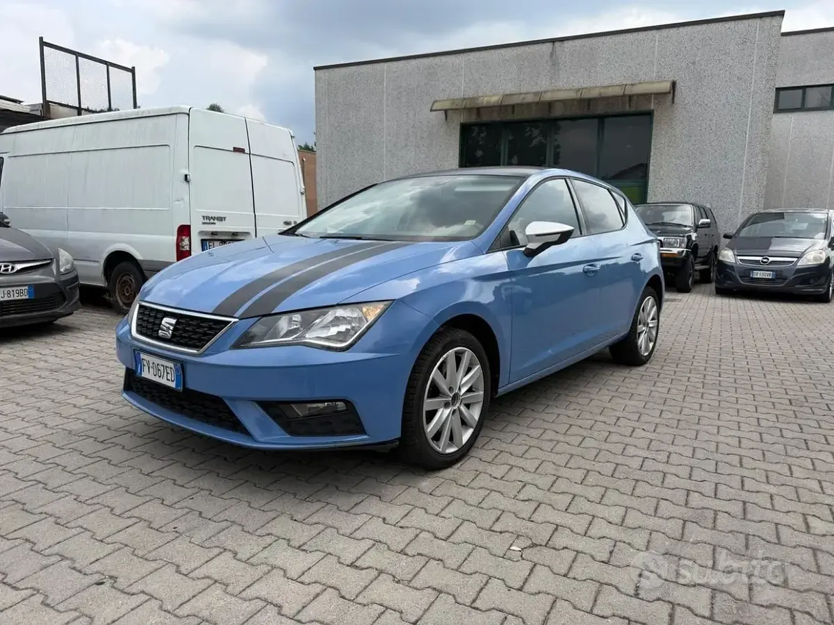Usata Seat Leon FR 150 CV (110 kW) 2019 Blu Berlina