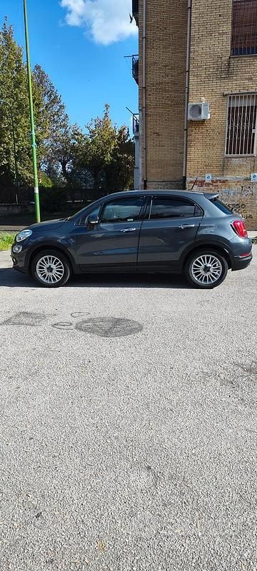 Grigio Usata 2018 Fiat 500X Lounge SUV | 10.500 € (Buon prezzo) - Immagine 1/4