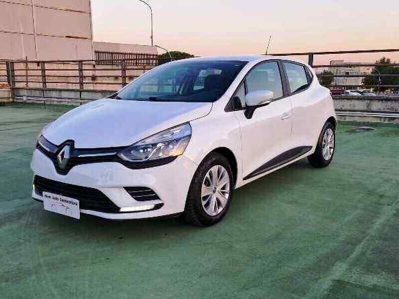 Usato 2019 Renault Clio IV 1.5 Diesel 75 CV (9.900 €)