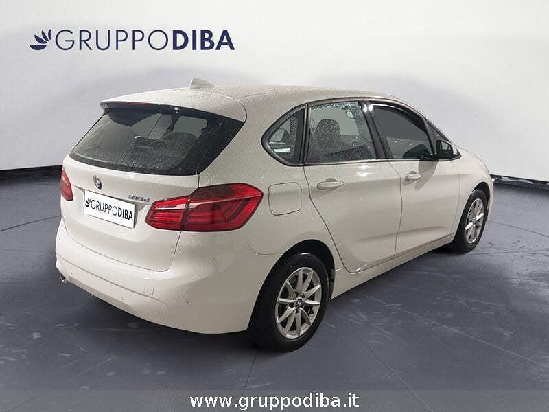 Usata BMW 216 Active Tourer Advantage 116 CV (85 kW) 2021 Bianco Monovolume