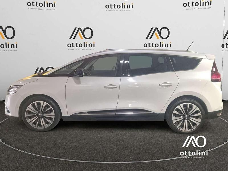 Usata Renault Grand Scénic IV Business 140 CV (102 kW) 2022 Bianco Monovolume