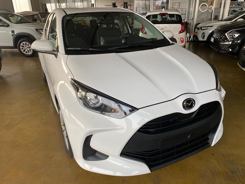 Usata Mazda 2 116 CV (85 kW) 2023 Bianco Berlina