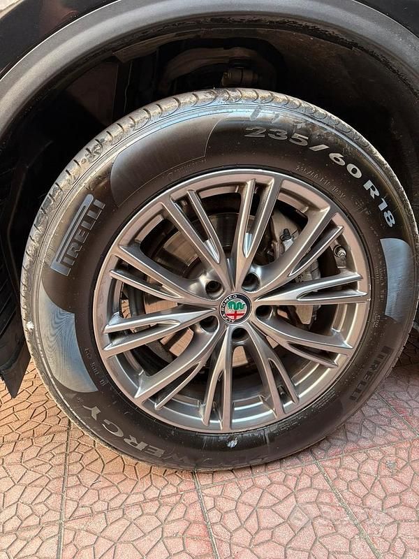 Usata Alfa Romeo Stelvio 210 CV (154 kW) 2018 Nero SUV
