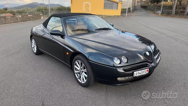 Usata Alfa Romeo GTV 201 CV (147 kW) 1997 Nero Coupé