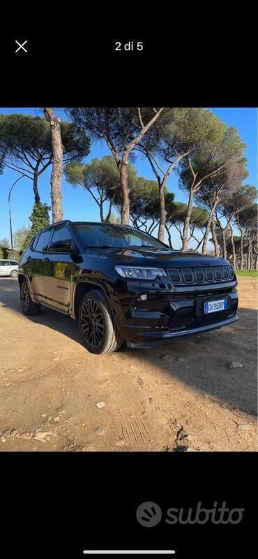 Usata 2022 Jeep Compass SUV | 21.500 € (Buon prezzo) - Immagine 1/4